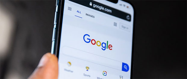 Google Suchleiste in der mobilen Ansicht auf einem Smartphone